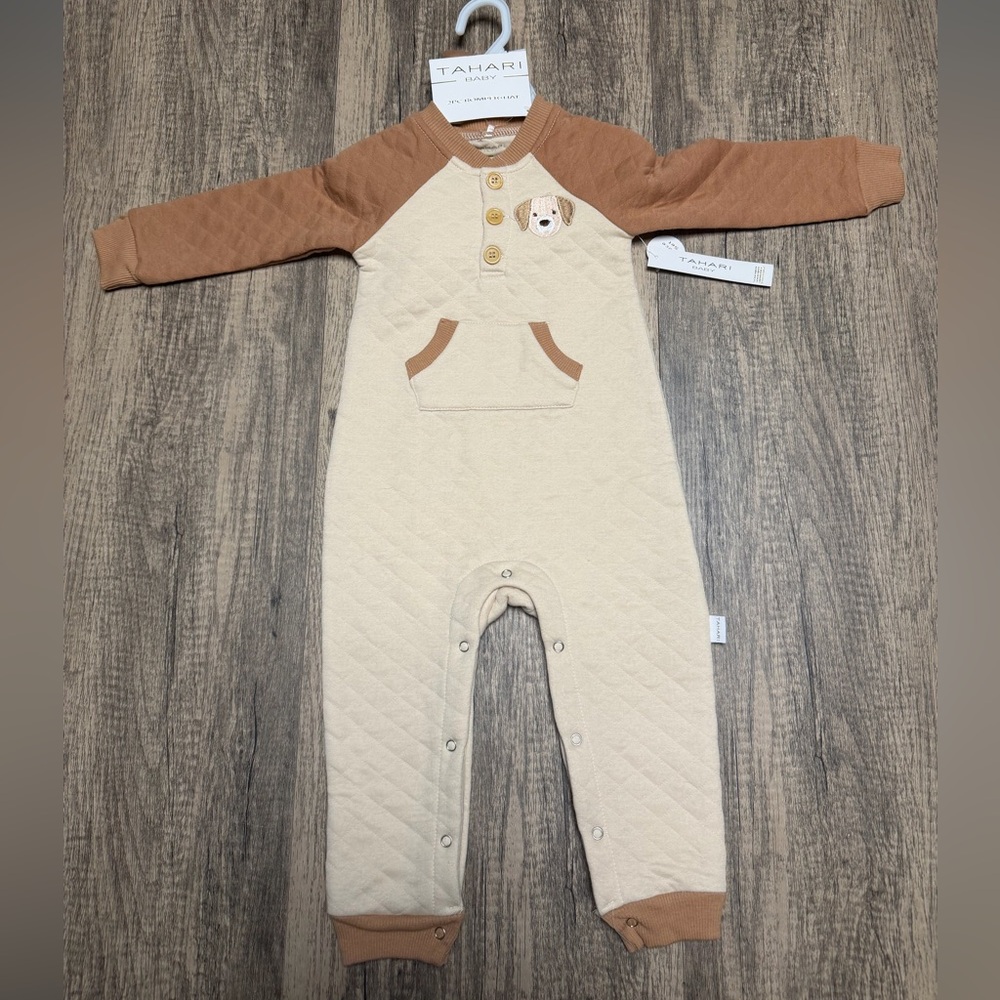 Tahari Baby Cream and Tan Footie